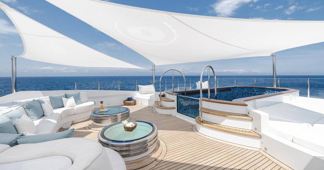 Sun deck onboard charter yacht BATELLO