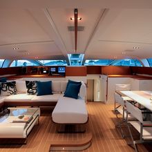 Yam 2 Yacht PIlothouse Salon - Overview