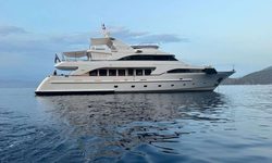 Friendship yacht charter 