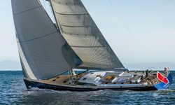 Farfalla yacht charter 