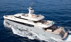 Aslec 4 yacht charter 