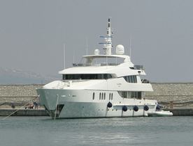New Charter Yacht 'GLORIA TERESA'