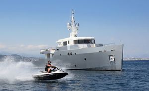 Luxury yacht SIEMPRE joins the charter fleet