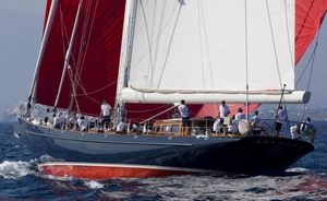 Sailing Yacht SHAMOUN Takes Bookings in Fiji and Tahiti