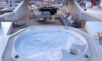 Queen Mare yacht charter Alpha Marine Motor Yacht