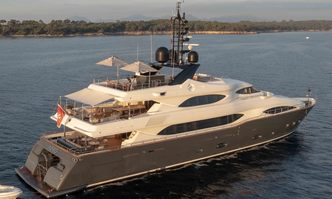Aero yacht charter CRN Yachts Motor Yacht