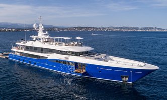 Nomad yacht charter Amels Motor Yacht