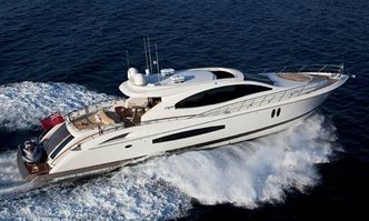 Lizzi yacht charter Lazzara Motor Yacht
