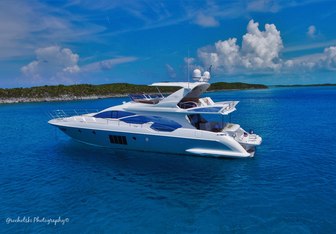 Liquidity Yacht Charter in St Barts