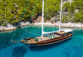 Carpe Diem 7 Yacht Charter in Šolta