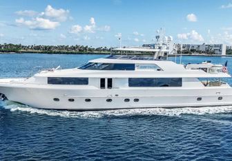 Lucky Lady Yacht Charter in Acklins & Crooked Island