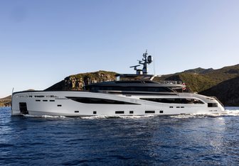 Bel1 Yacht Charter in Šolta