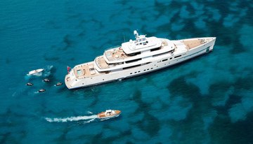 Nautilus charter yacht