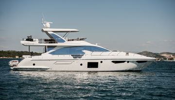 Alyss charter yacht