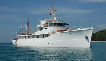 Calisto charter yacht