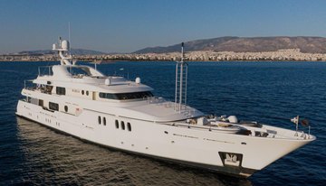 Marla charter yacht