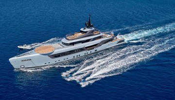 Geco charter yacht