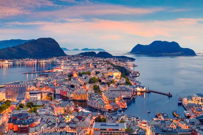 Disembark in Alesund