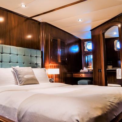 Capricorn 1 Yacht 14