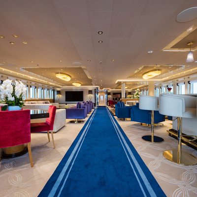 Queen Miri Yacht 12