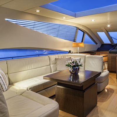 Cornelia Yacht 15