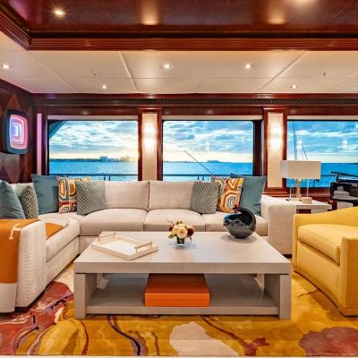 Iron Blonde Yacht 14