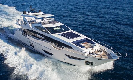 Luxury motor yacht MEMORIES TOO offers Greece charter discount 