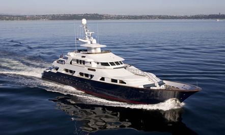Motor Yacht L'ALBATROS Available in the Caribbean 
