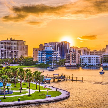 Overview of Sarasota, Florida at sunset.