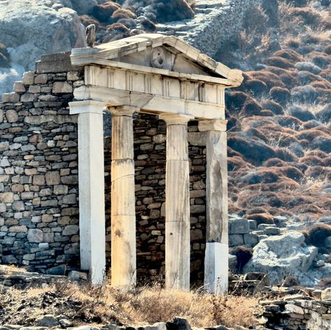 Delos photo 15