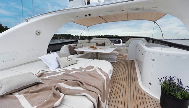 Xumi Yacht 2