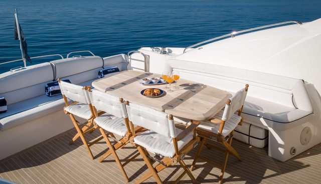 Glorious Yacht 4
