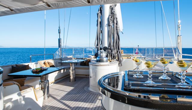Asahi Yacht 3