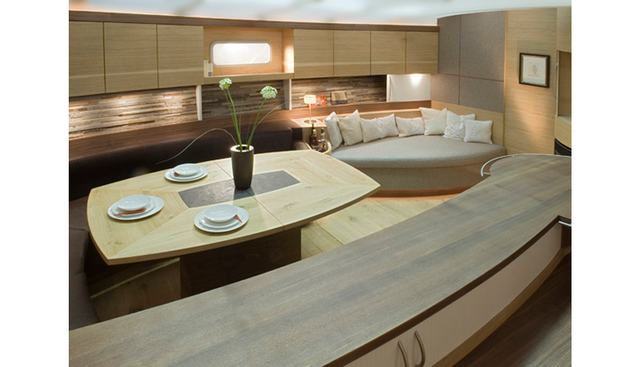 Helene Yacht 4
