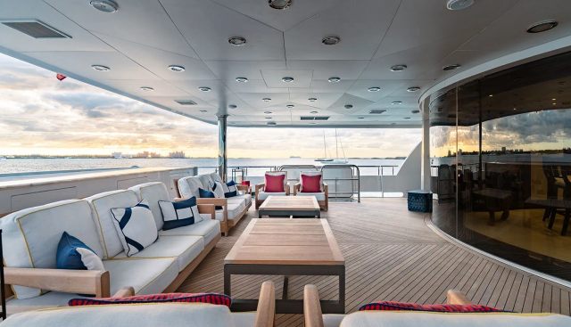 Iron Blonde Yacht 4