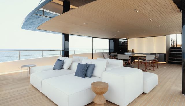 Almax Yacht 4