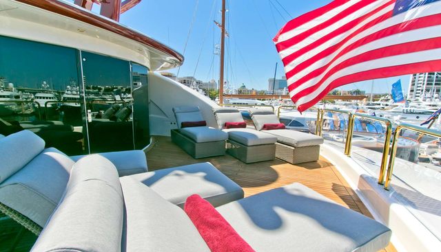 Cabernet Yacht 4