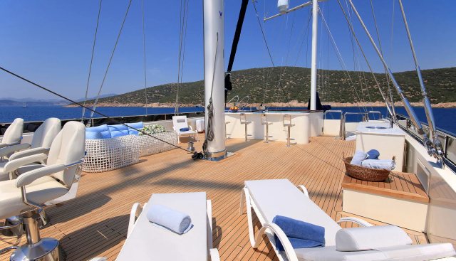 Meira Yacht 3